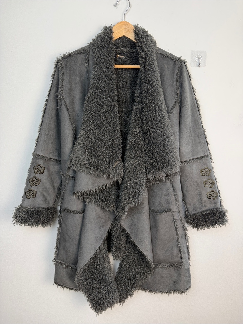 Johnny Was BIYA Shearling Faux Suede Embroidered Coat Hippie Boho XS Long Jacket - Picture 11 of 16